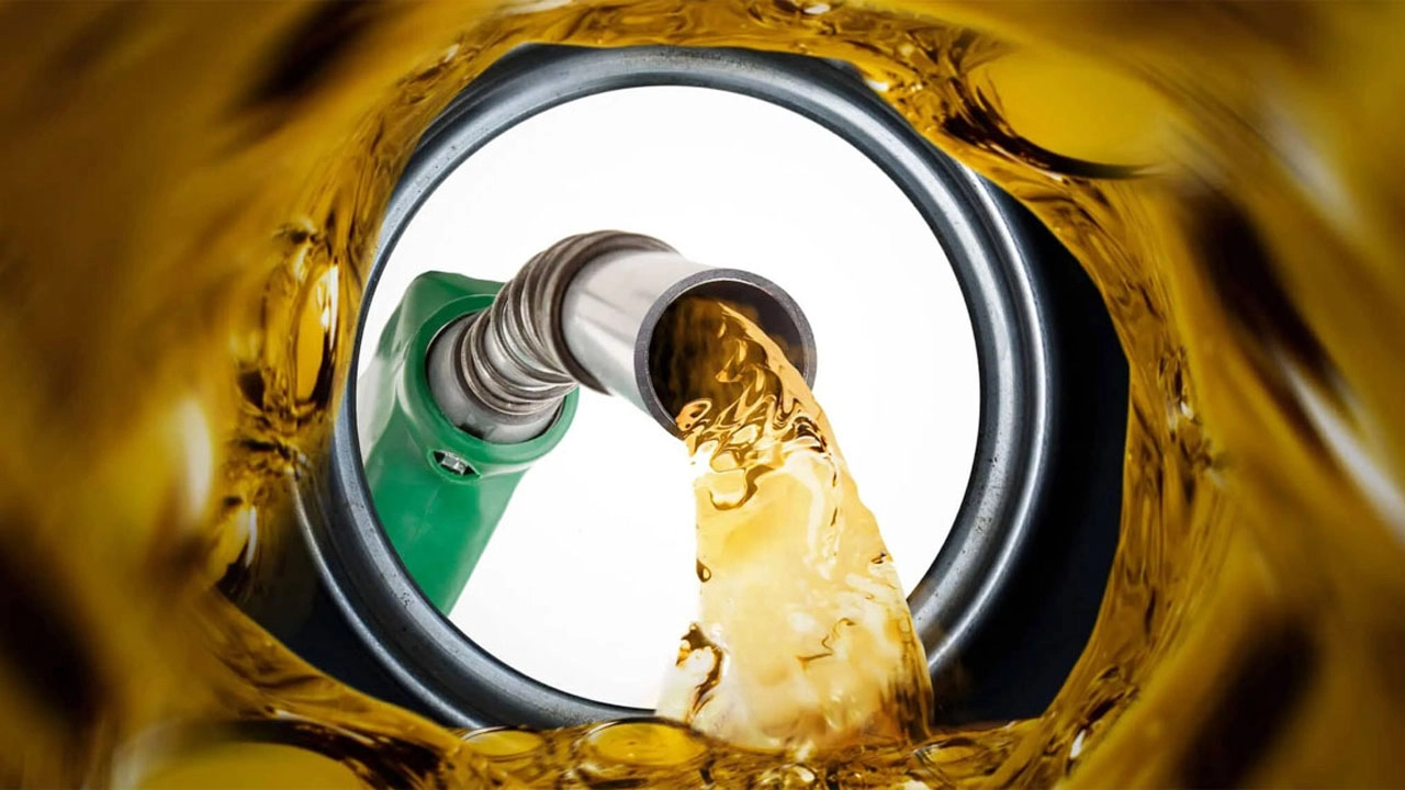 তেলের দাম আরও বাড়ছে