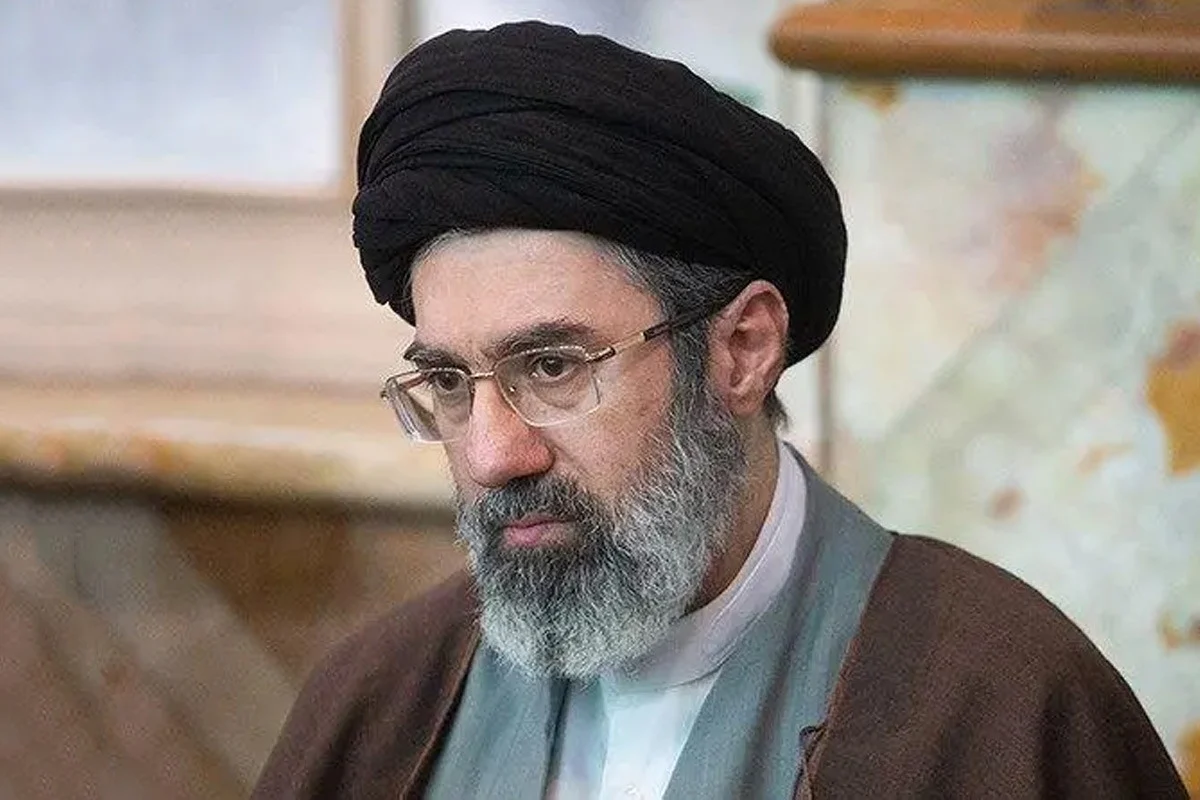 ইরানের সুপ্রিম লিডার মোজতবা গুরুতর আহত, আছেন অজ্ঞান অবস্থায়