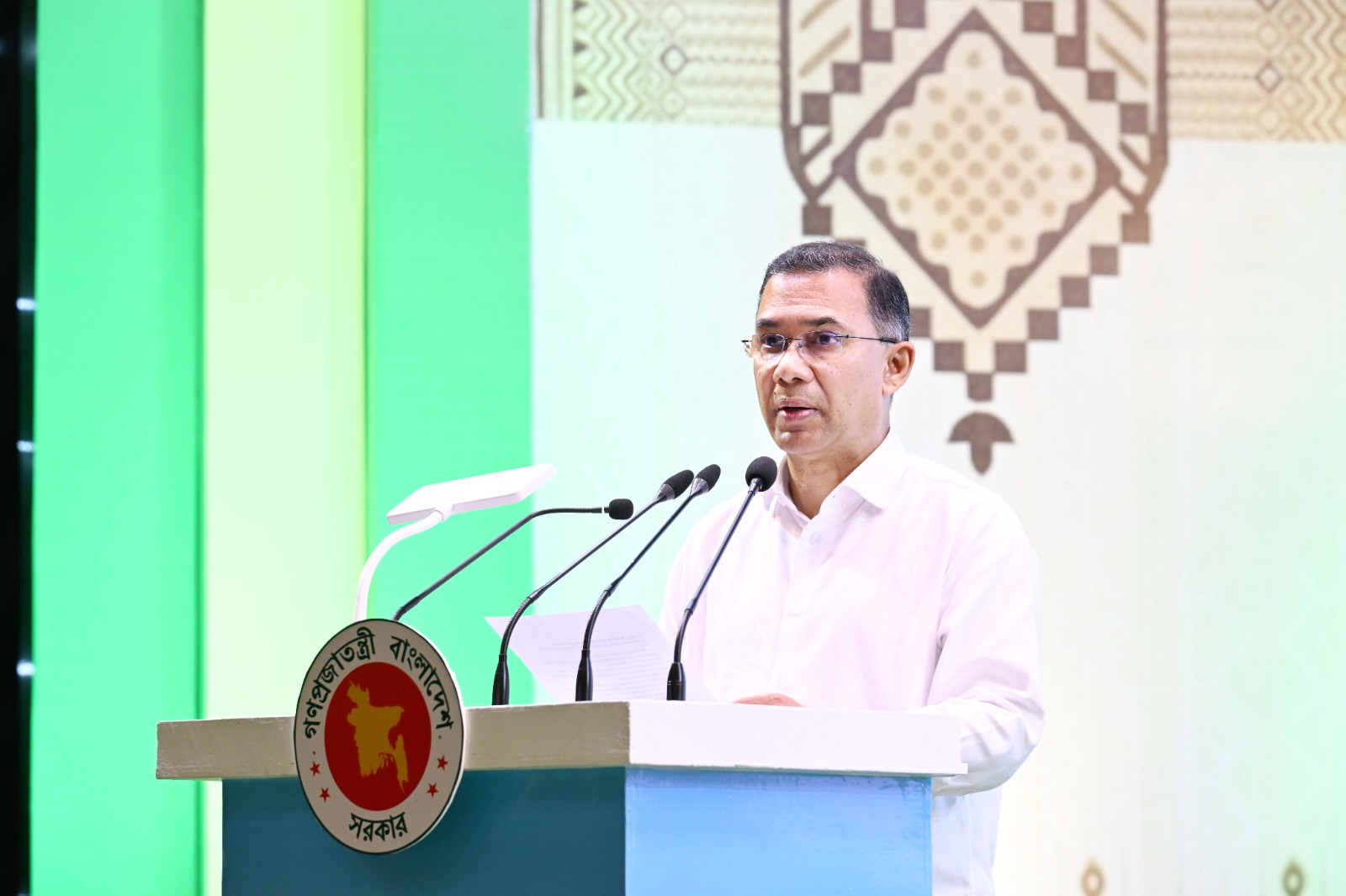 জনপ্রশাসনে পদায়ন ও বদলির বিষয়ে প্রধানমন্ত্রীর বার্তা